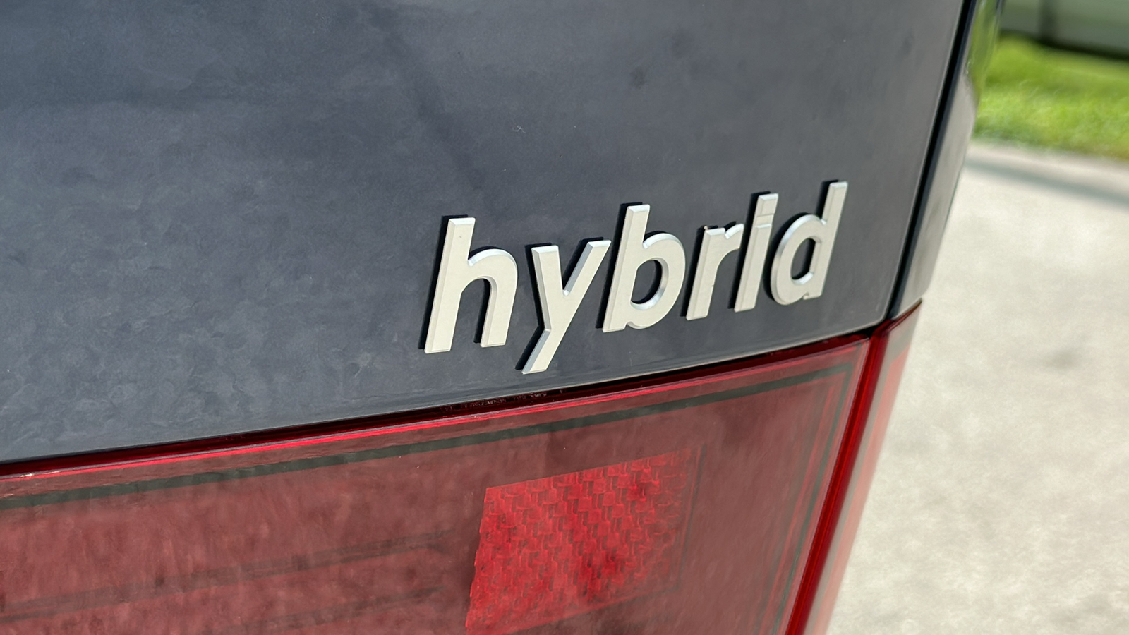 2025 Hyundai Santa Fe Hybrid Limited 10