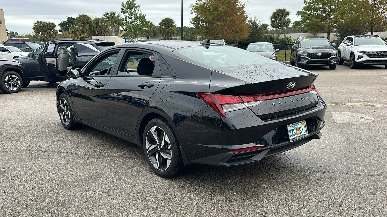 2023 Hyundai Elantra SEL 5