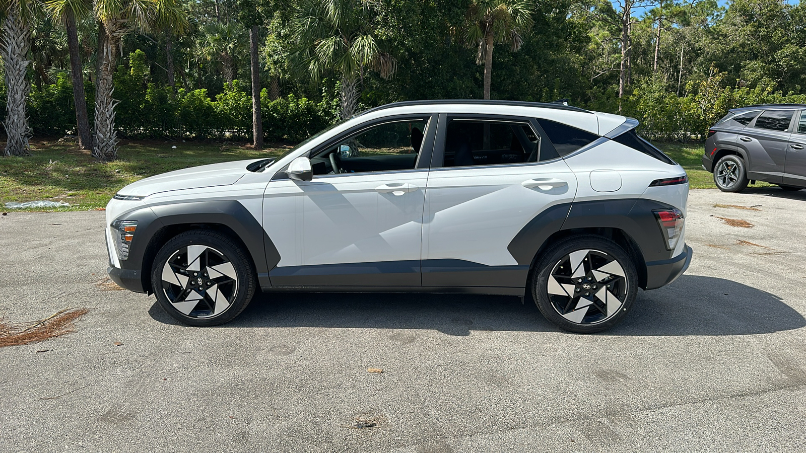 2024 Hyundai Kona Limited 4