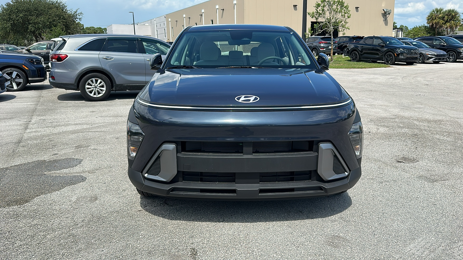 2024 Hyundai Kona SE 2