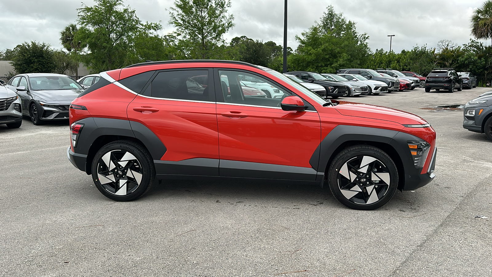 2024 Hyundai Kona Limited 8