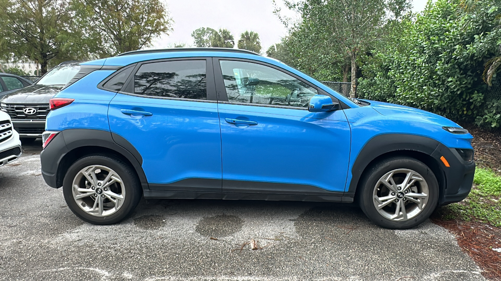 2023 Hyundai Kona SEL 3