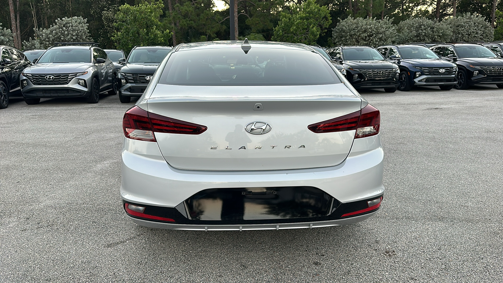 2020 Hyundai Elantra SEL 6