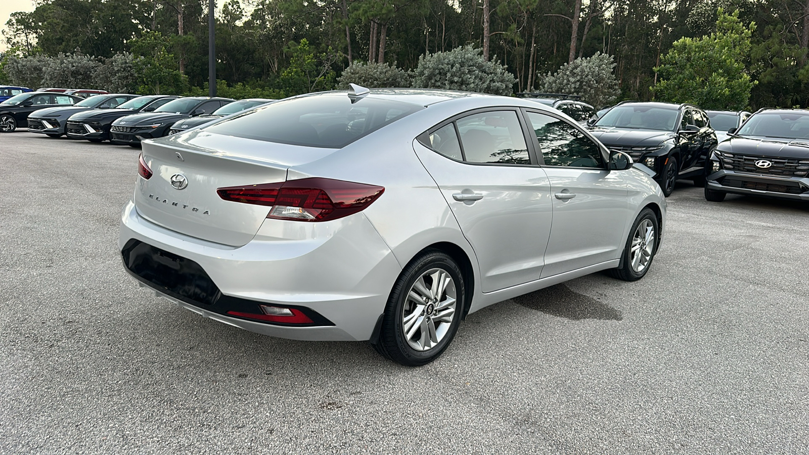 2020 Hyundai Elantra SEL 7