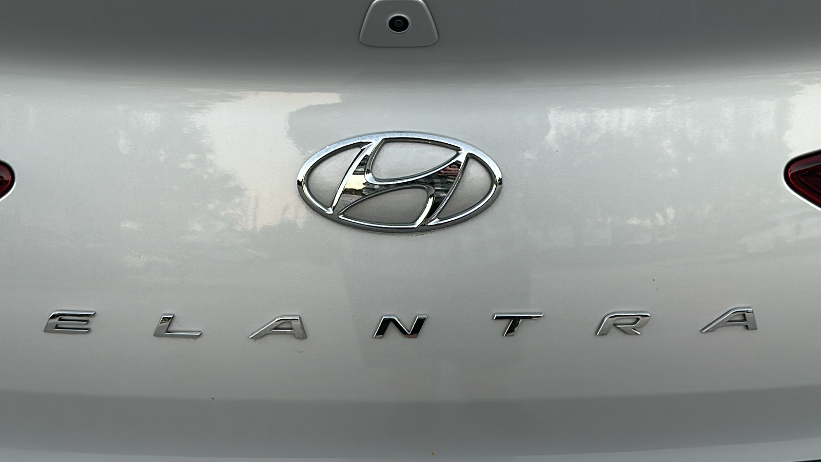 2020 Hyundai Elantra SEL 9