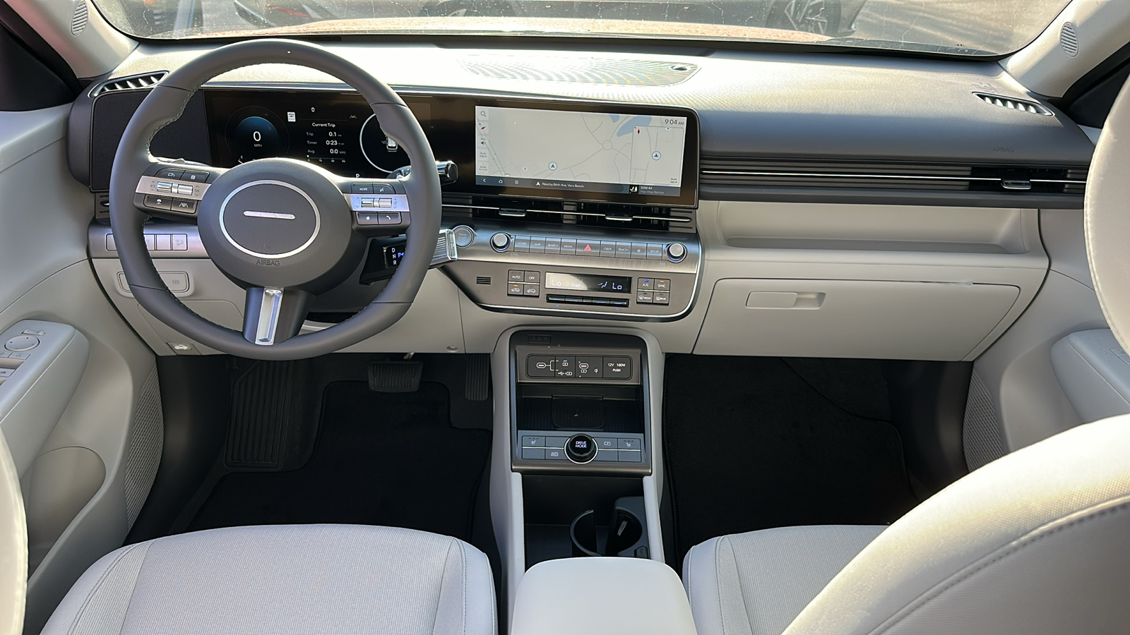 2025 Hyundai Kona SEL 12