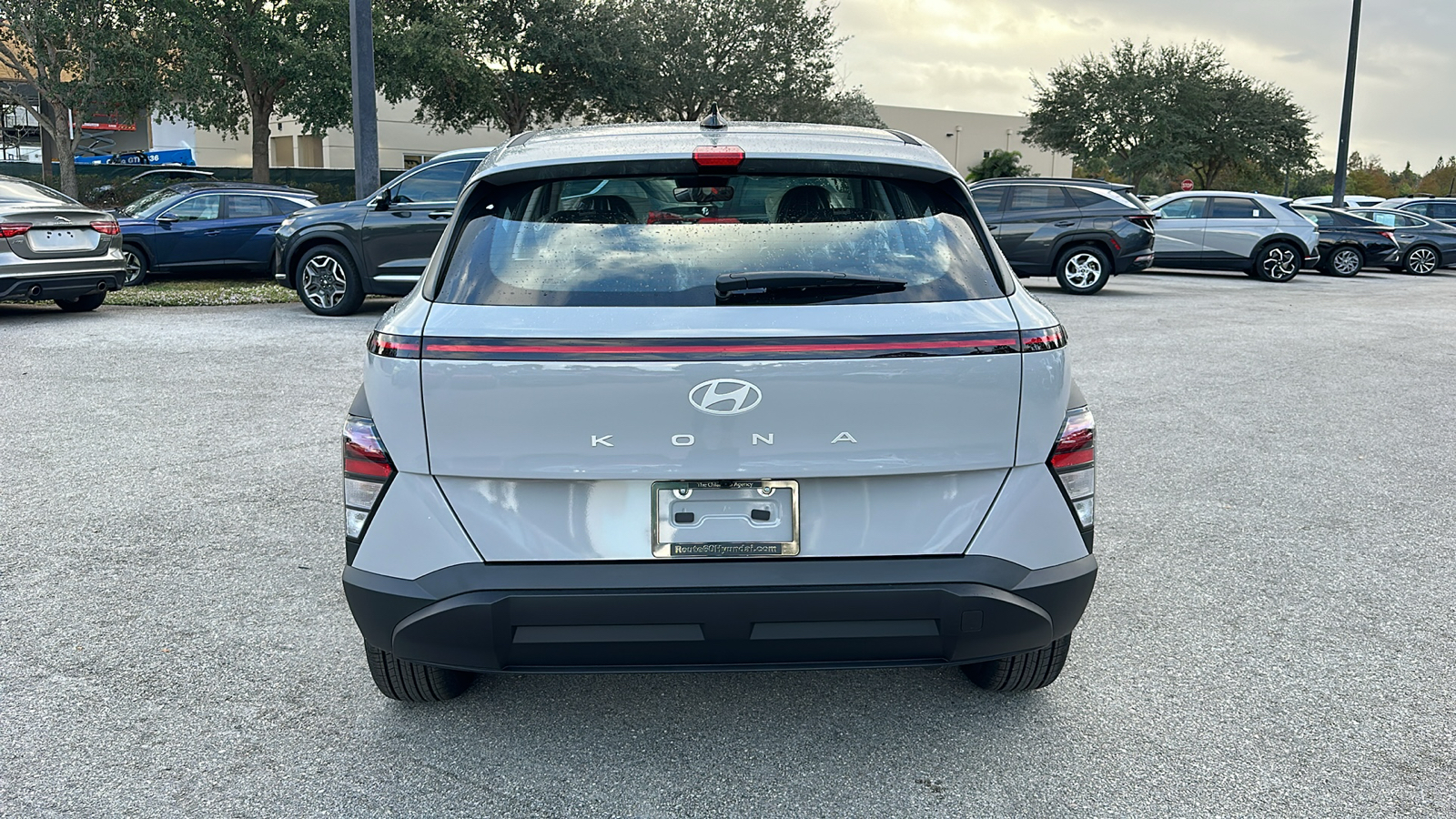 2025 Hyundai Kona SE 6