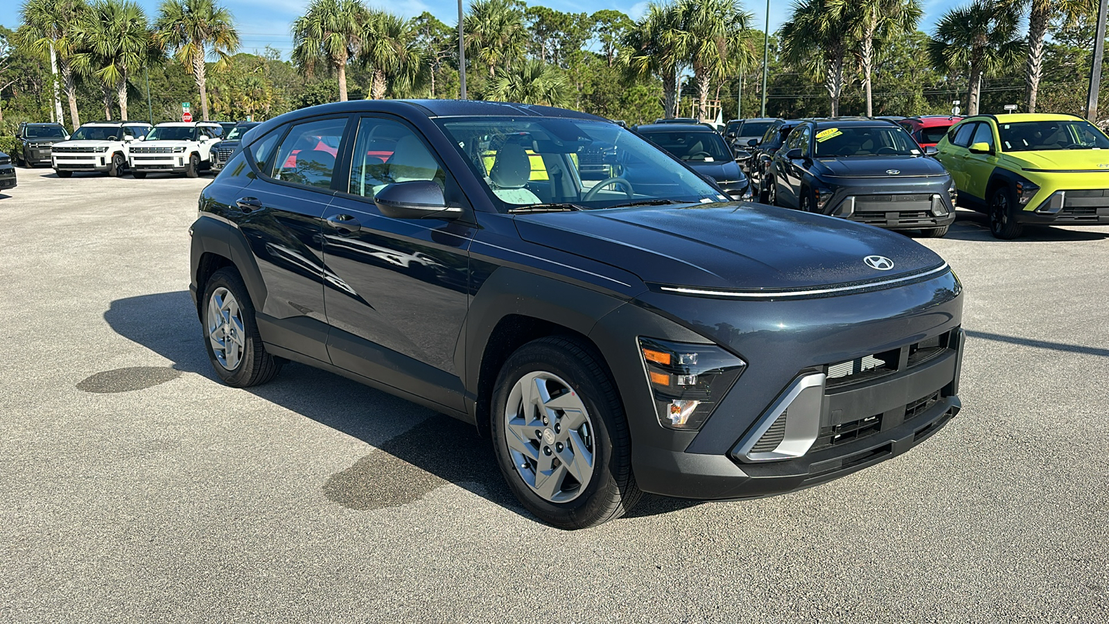 2025 Hyundai Kona SE 1