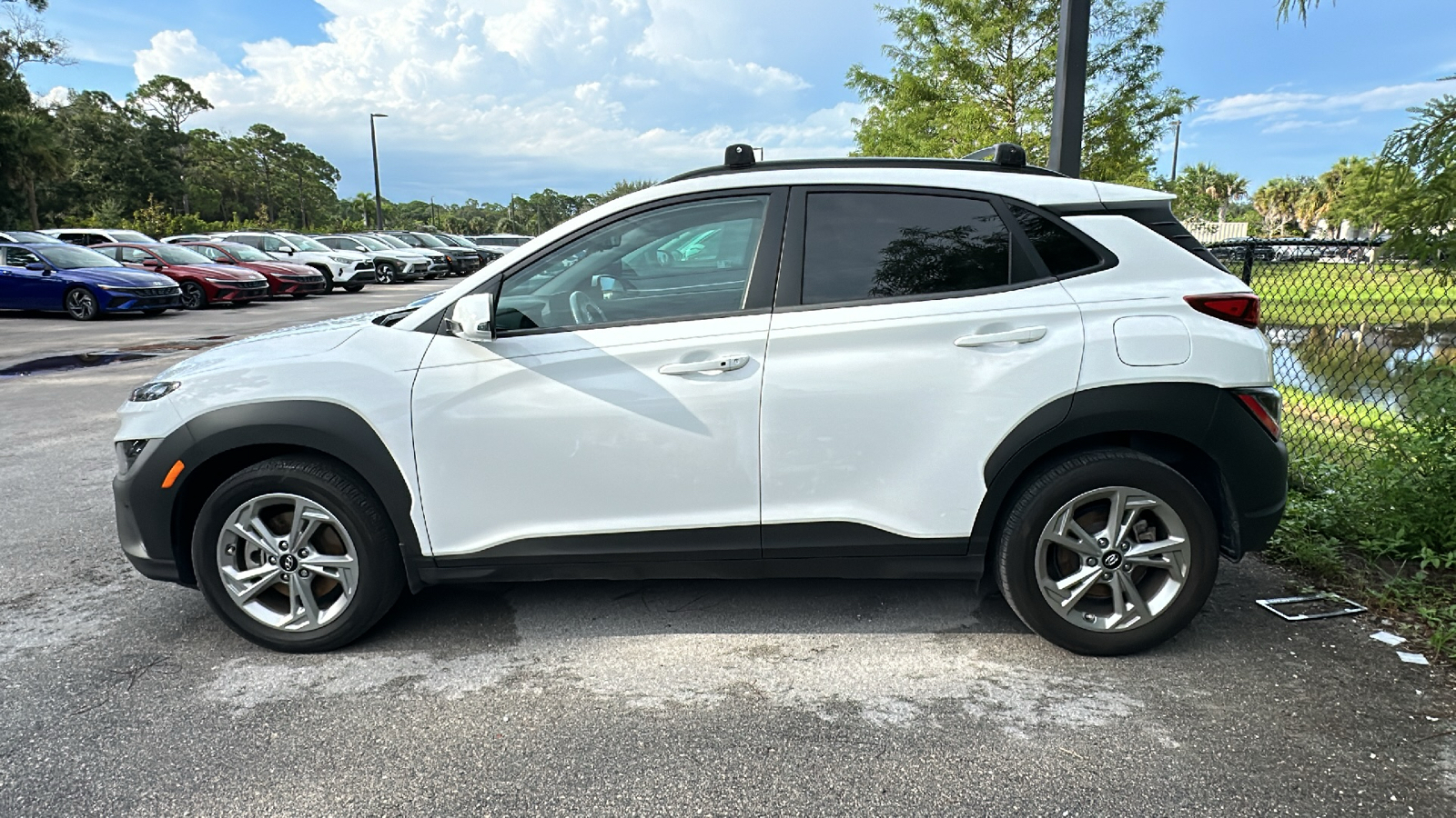 2023 Hyundai Kona SEL 4