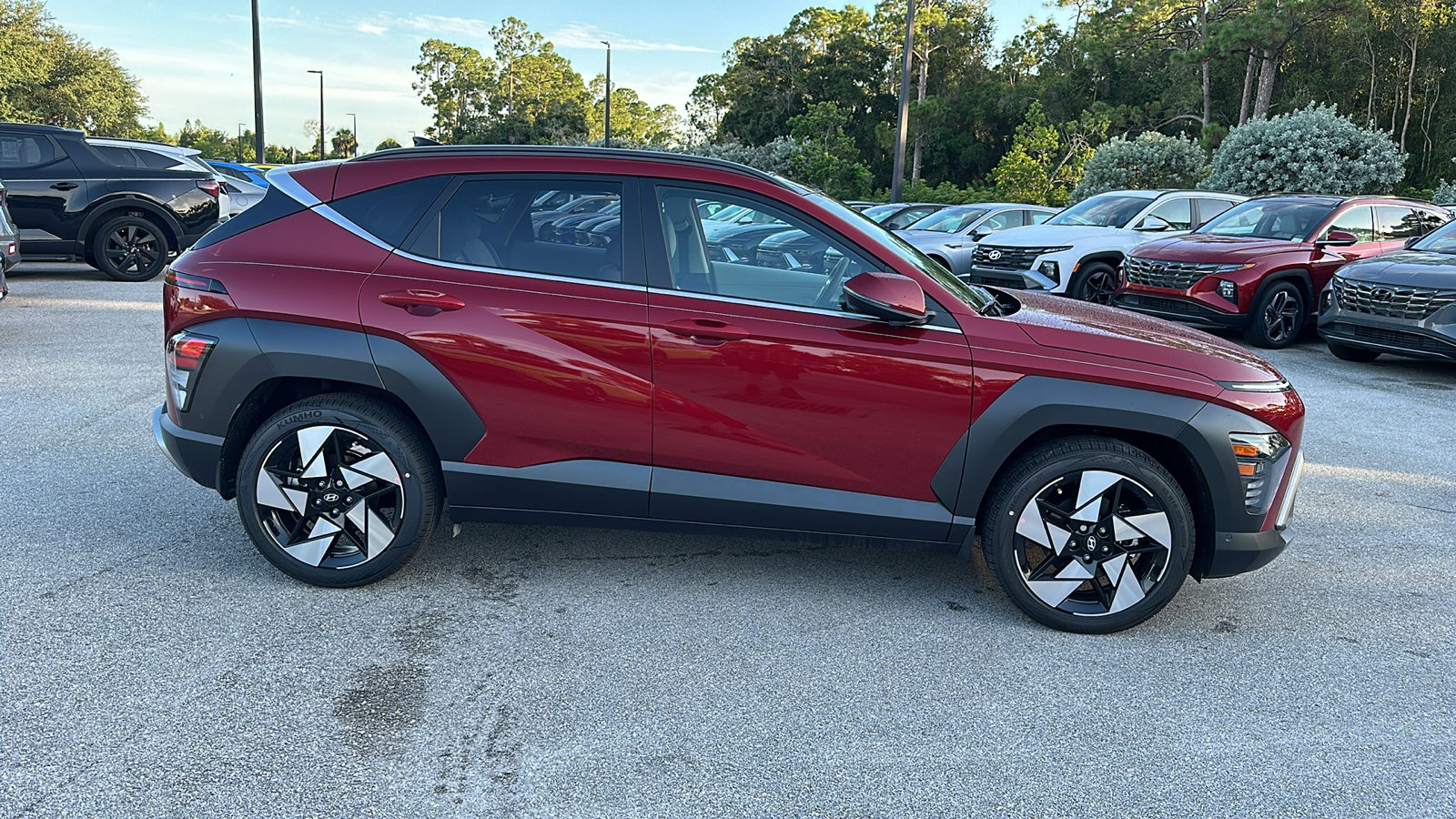 2025 Hyundai Kona Limited 8