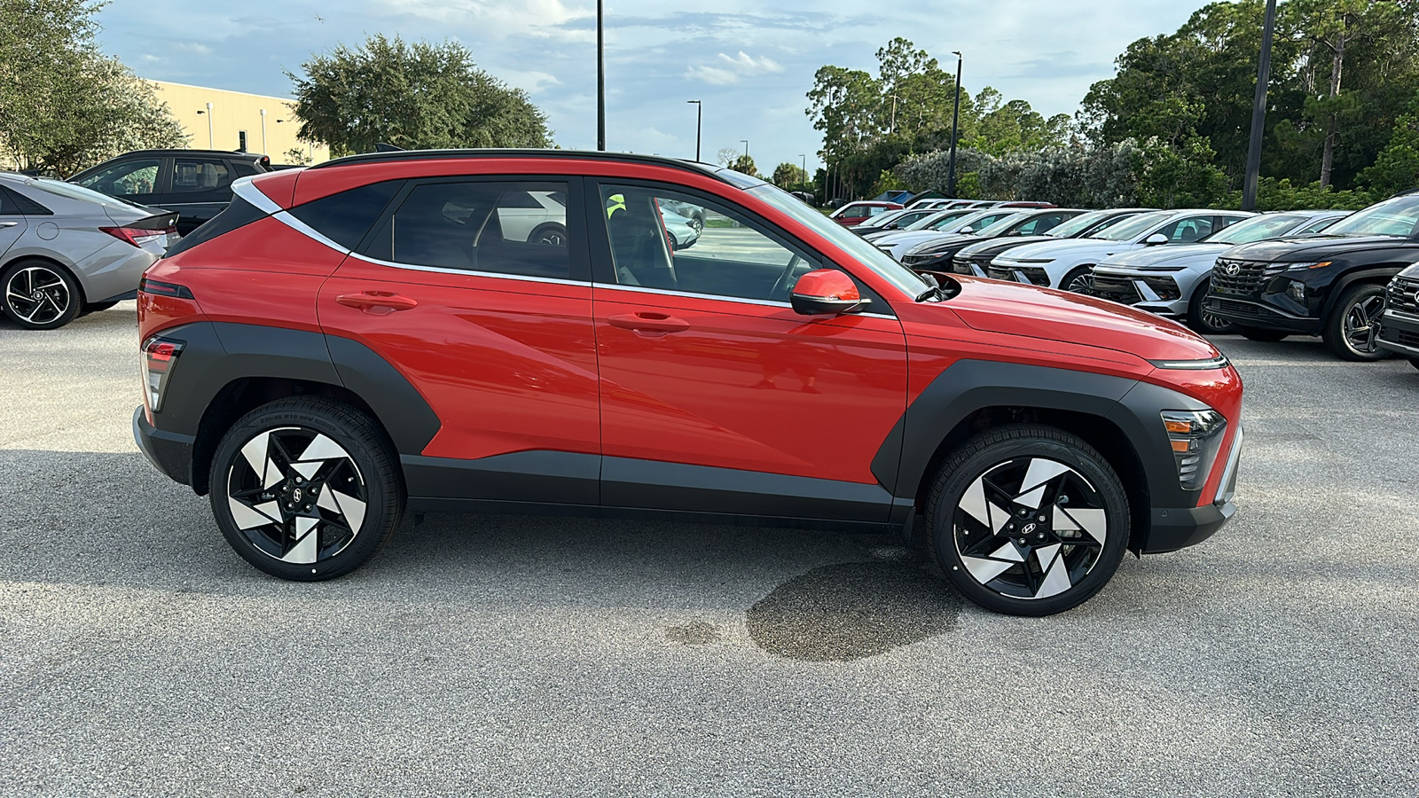 2025 Hyundai Kona Limited 8