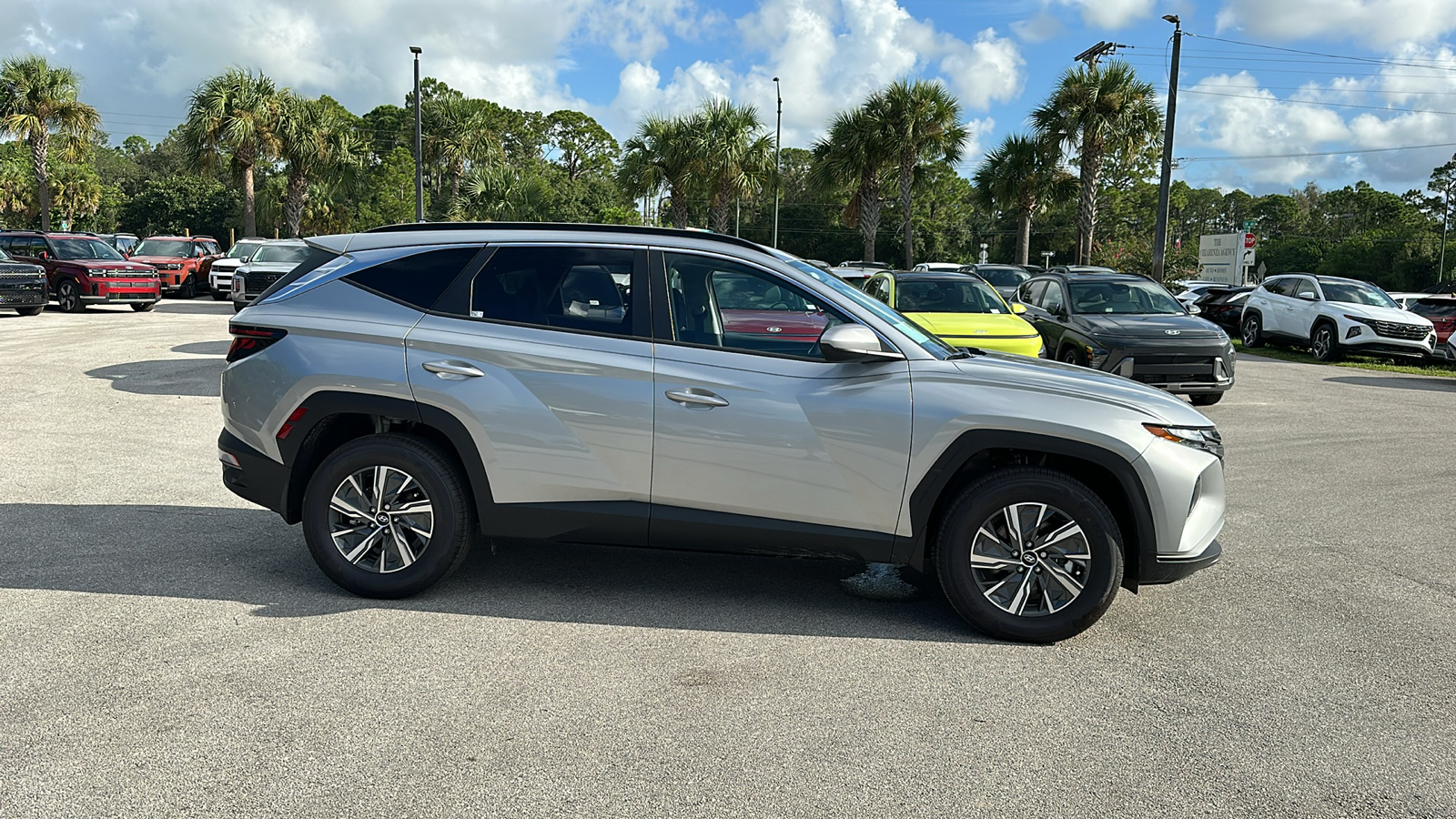 2024 Hyundai Tucson Hybrid Blue 8