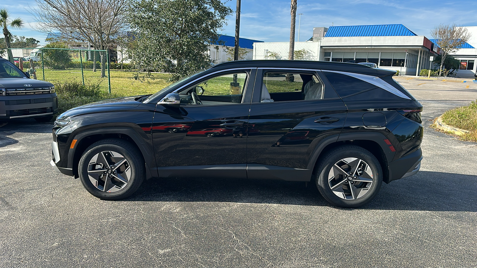 2025 Hyundai Tucson SEL Convenience 4