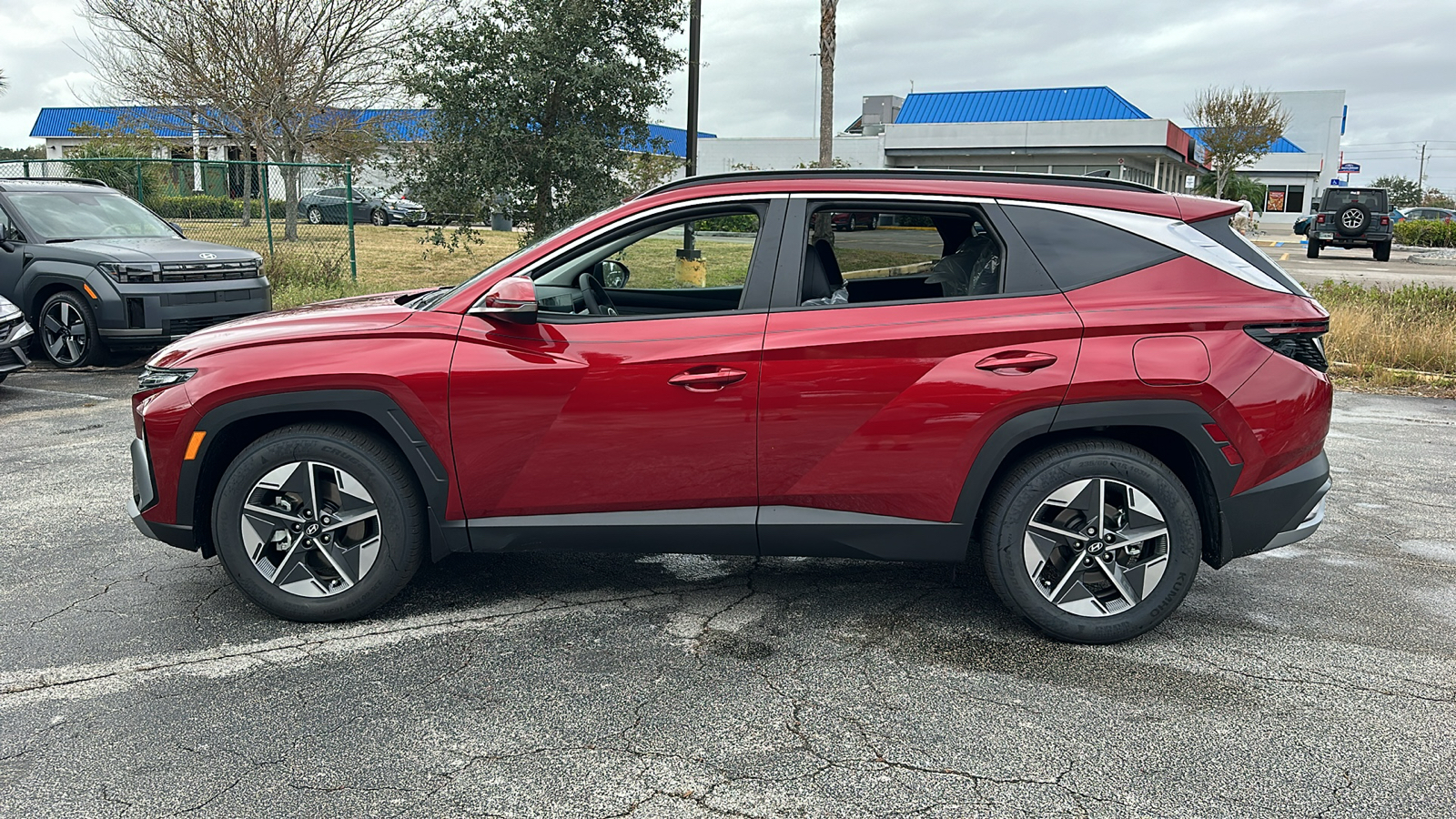 2025 Hyundai Tucson SEL Convenience 4