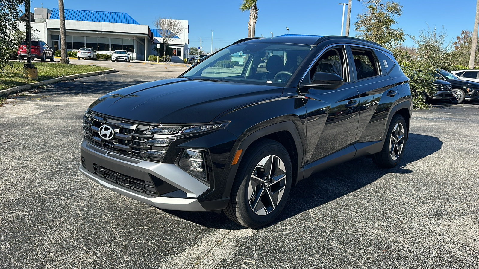 2025 Hyundai Tucson SEL 3