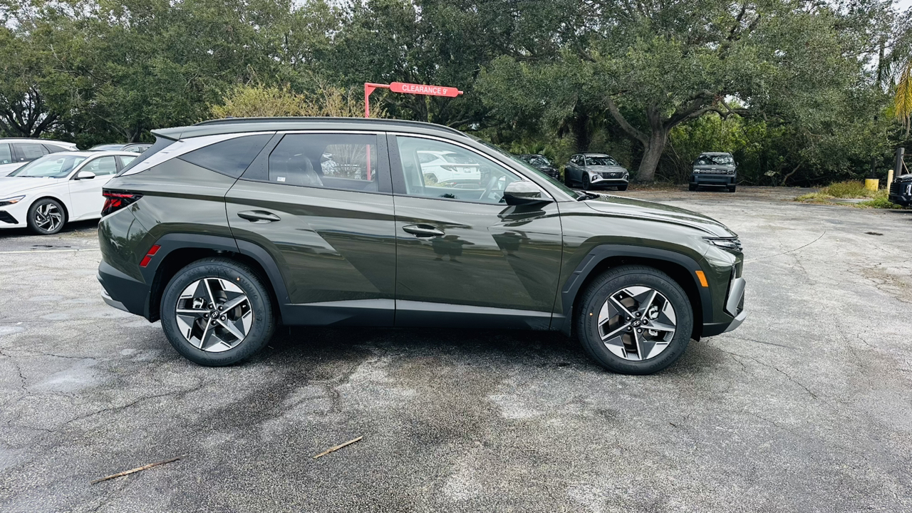 2025 Hyundai Tucson SEL 8