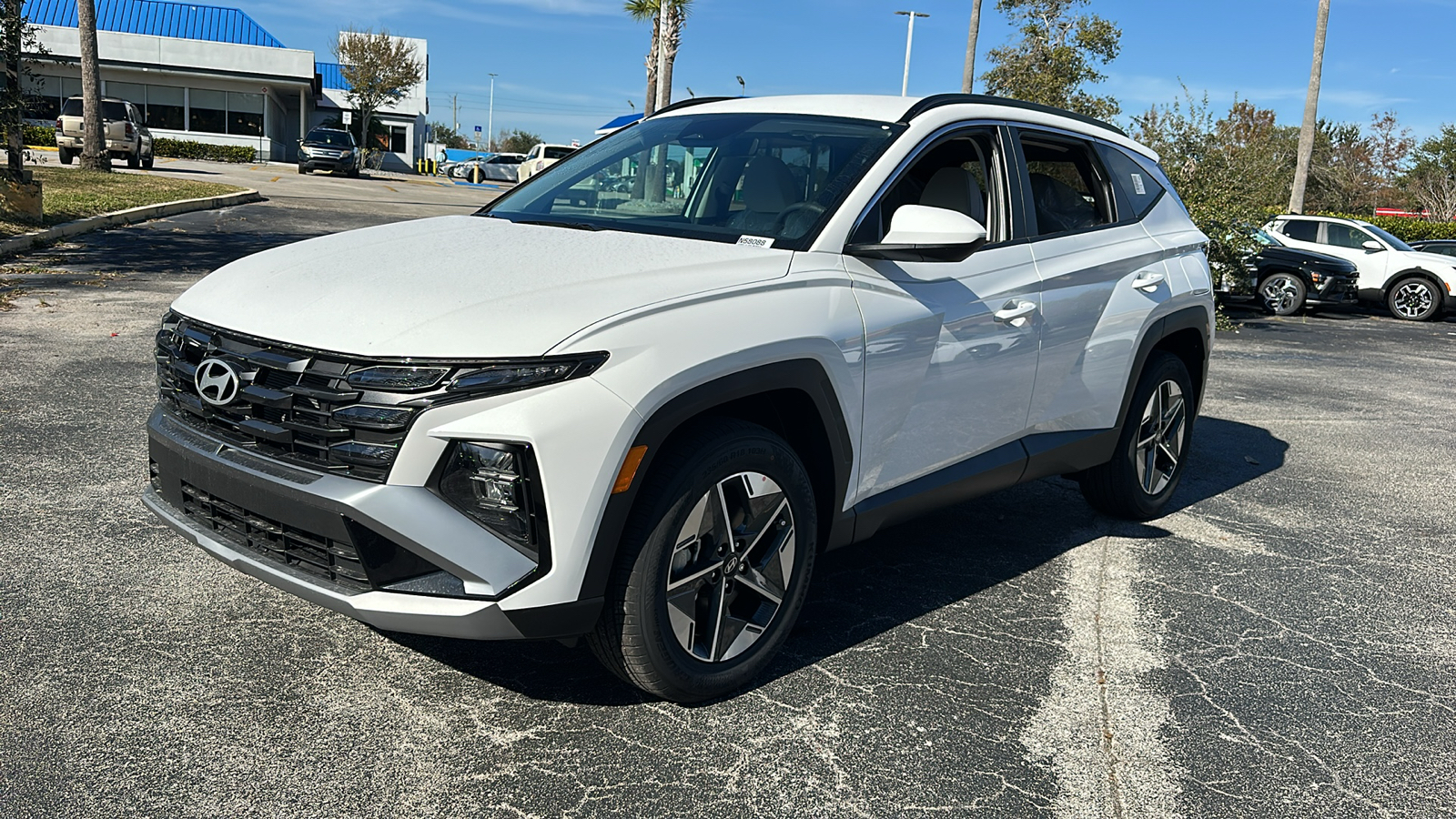 2025 Hyundai Tucson SEL 3