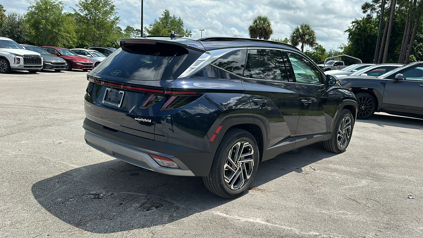 2025 Hyundai Tucson Hybrid Limited 7