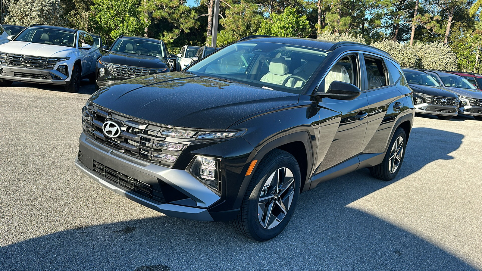 2025 Hyundai Tucson SEL 3