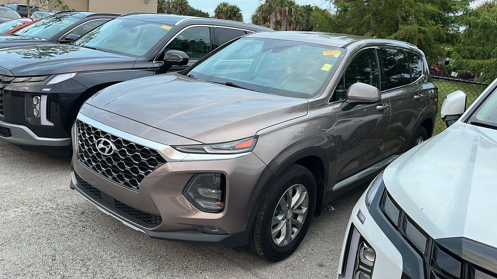 2020 Hyundai Santa Fe SEL 2.4 3