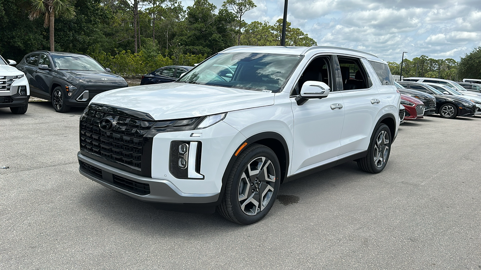 2024 Hyundai Palisade SEL 3