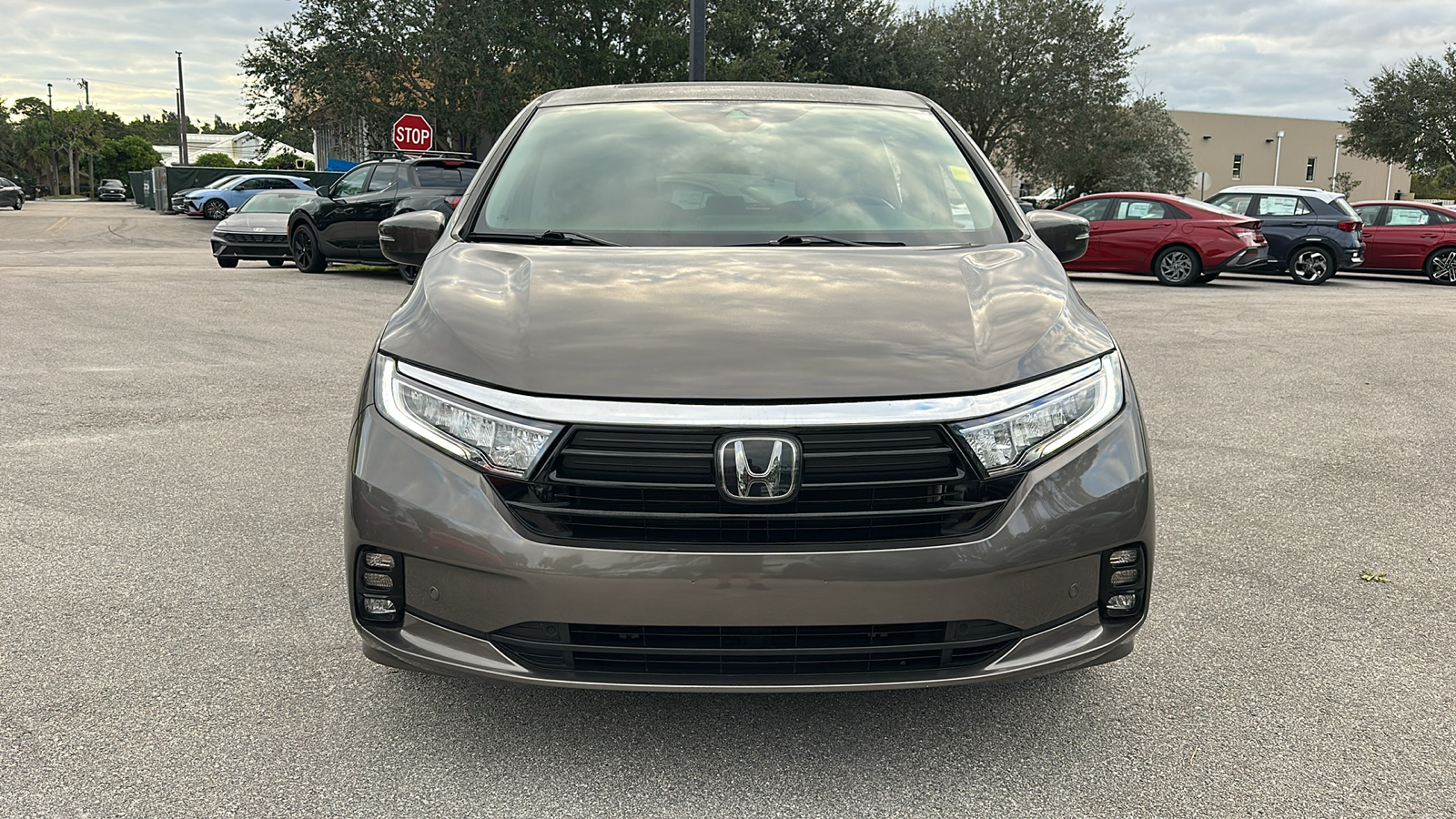 2022 Honda Odyssey Touring 2