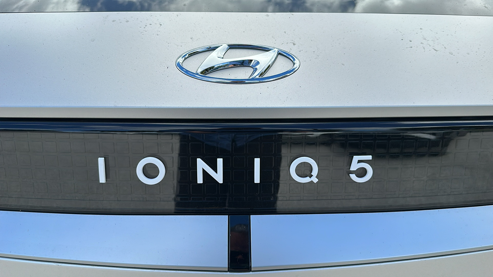 2024 Hyundai IONIQ 5 SEL 9