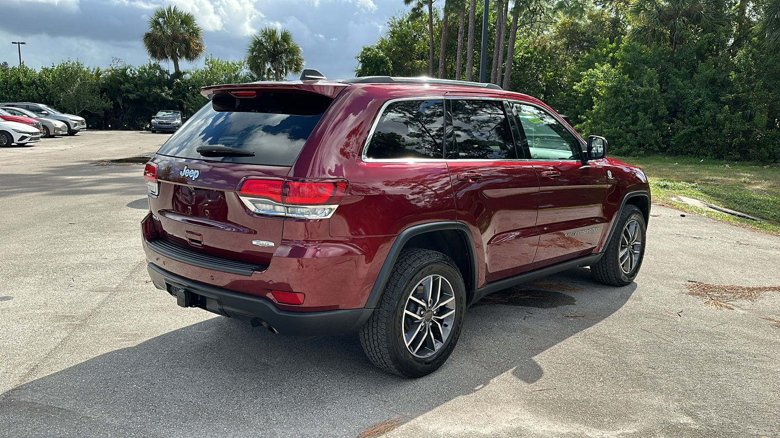 2020 Jeep Grand Cherokee  7