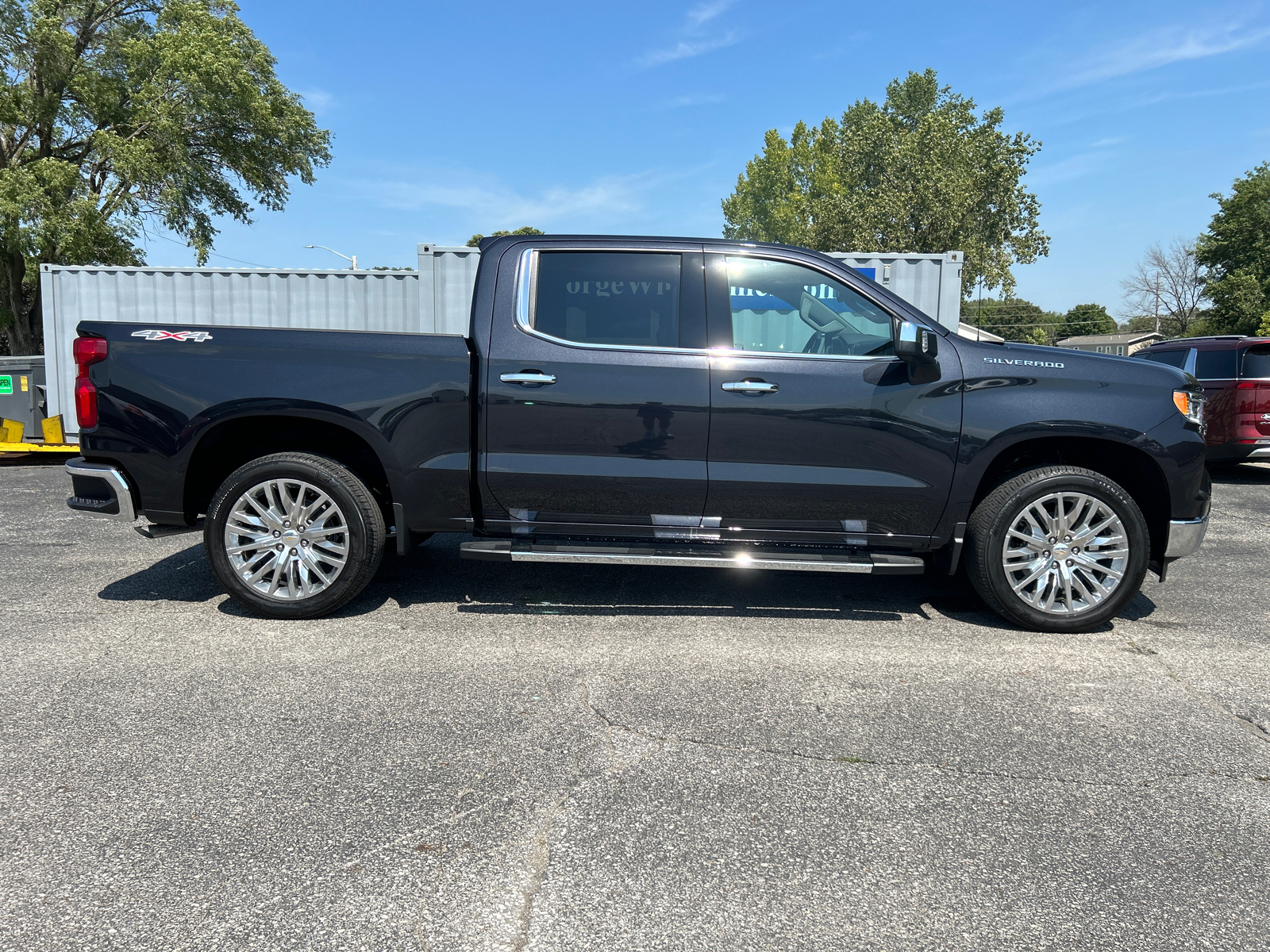 2024 Chevrolet Silverado 1500 LTZ 3