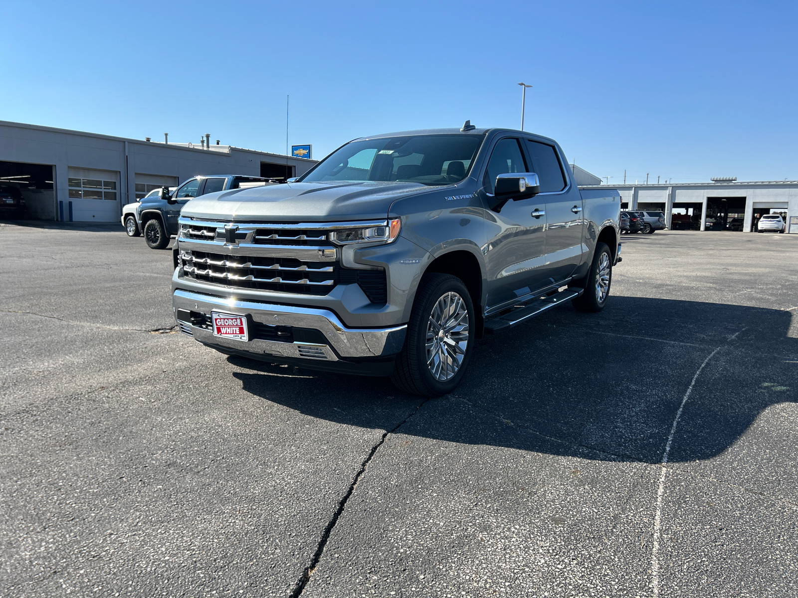 2024 Chevrolet Silverado 1500 LTZ 8