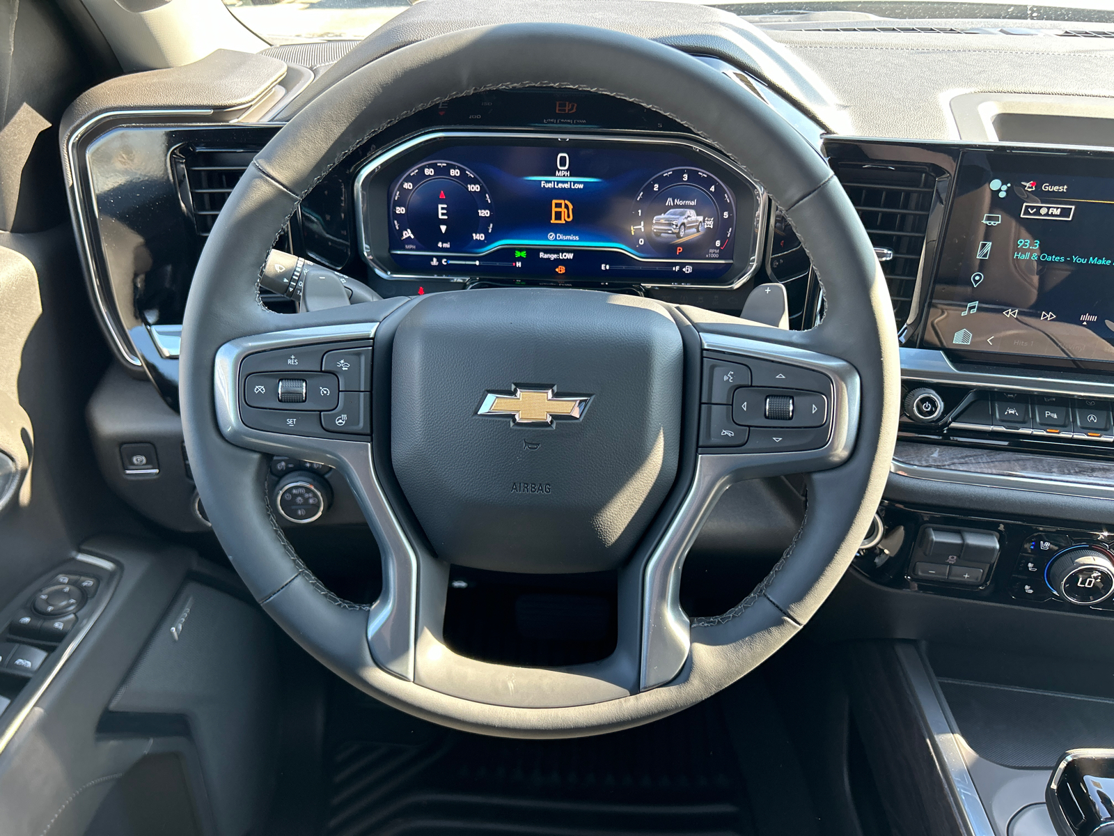 2024 Chevrolet Silverado 1500 LTZ 18