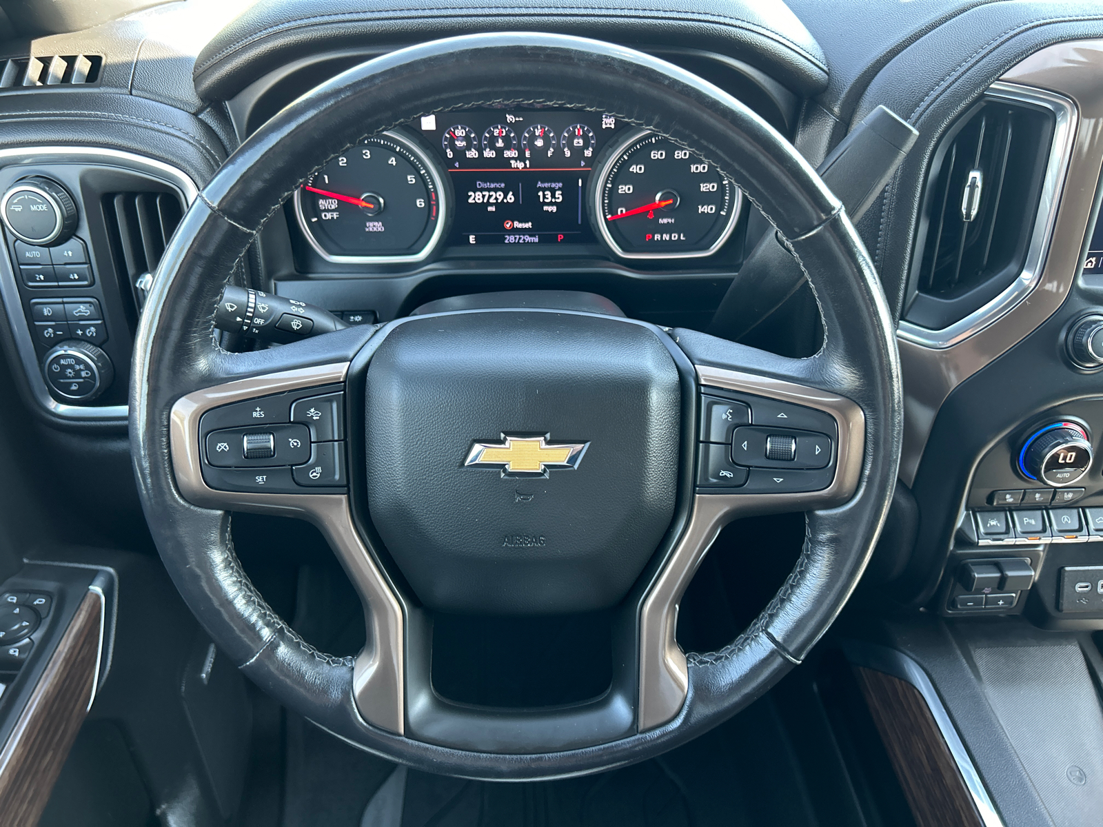 2021 Chevrolet Silverado 1500 High Country 19