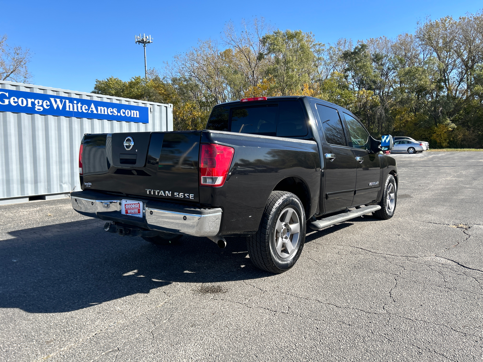 2005 Nissan Titan SE 4