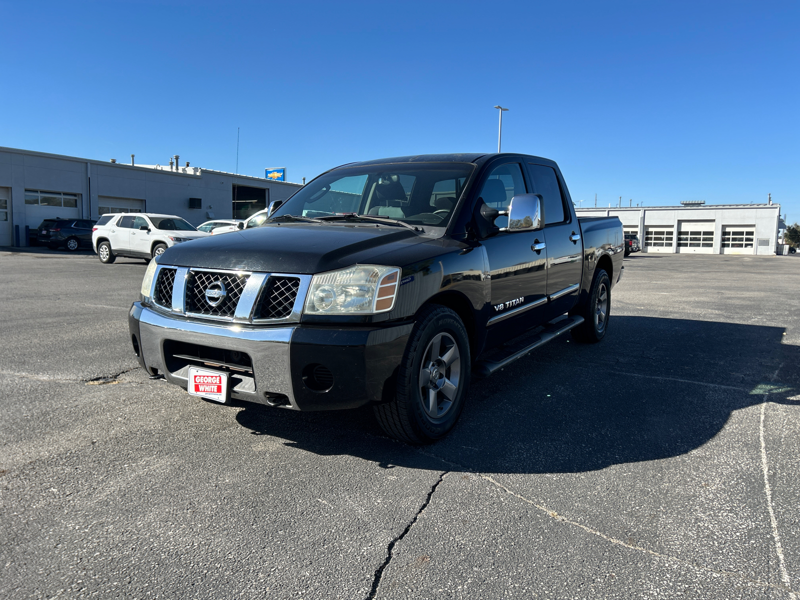 2005 Nissan Titan SE 8