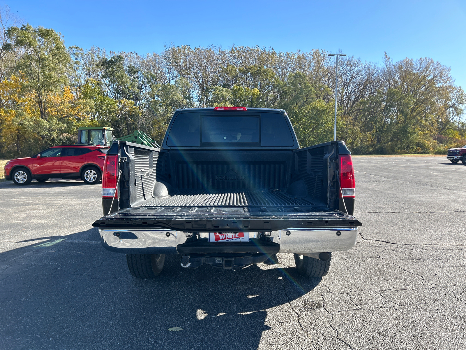 2005 Nissan Titan SE 15