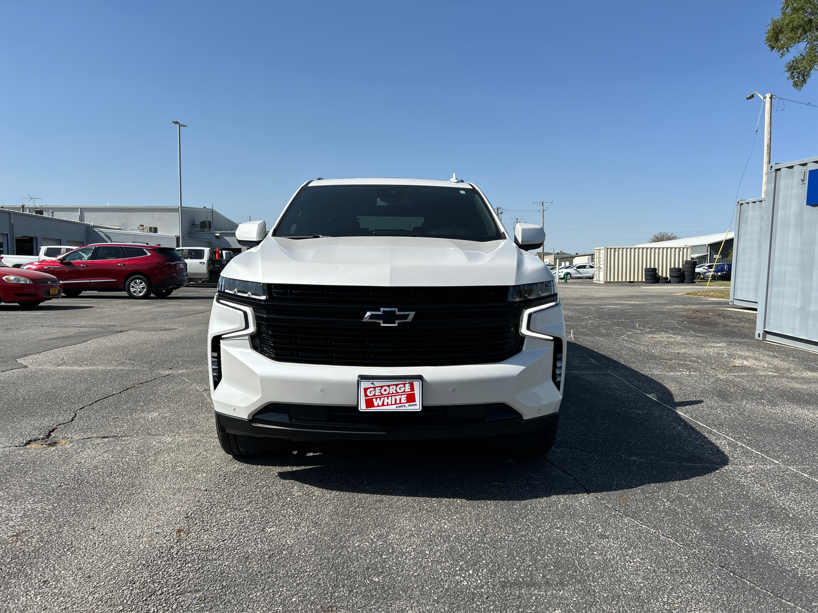 2023 Chevrolet Suburban RST 9