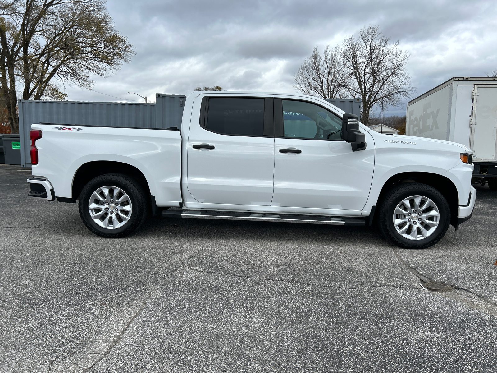 2019 Chevrolet Silverado 1500 Custom 3