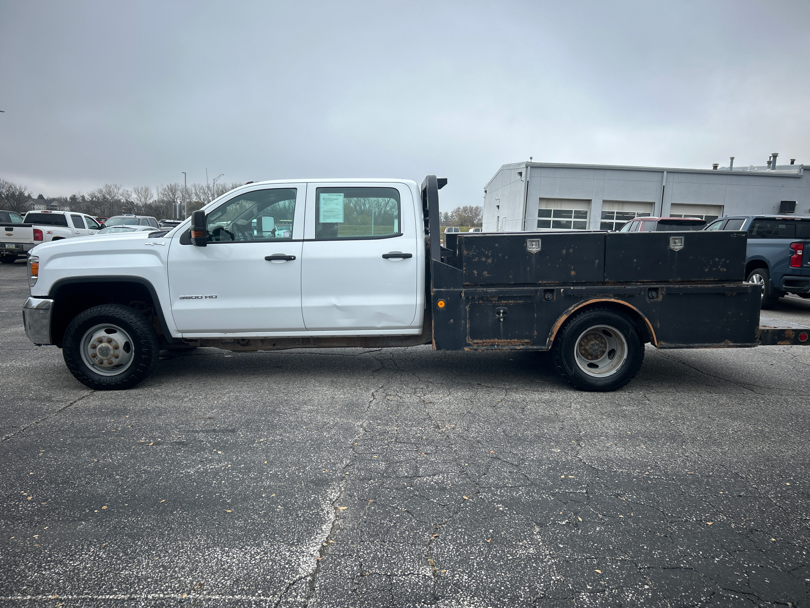 2018 GMC Sierra 3500HD Base 7