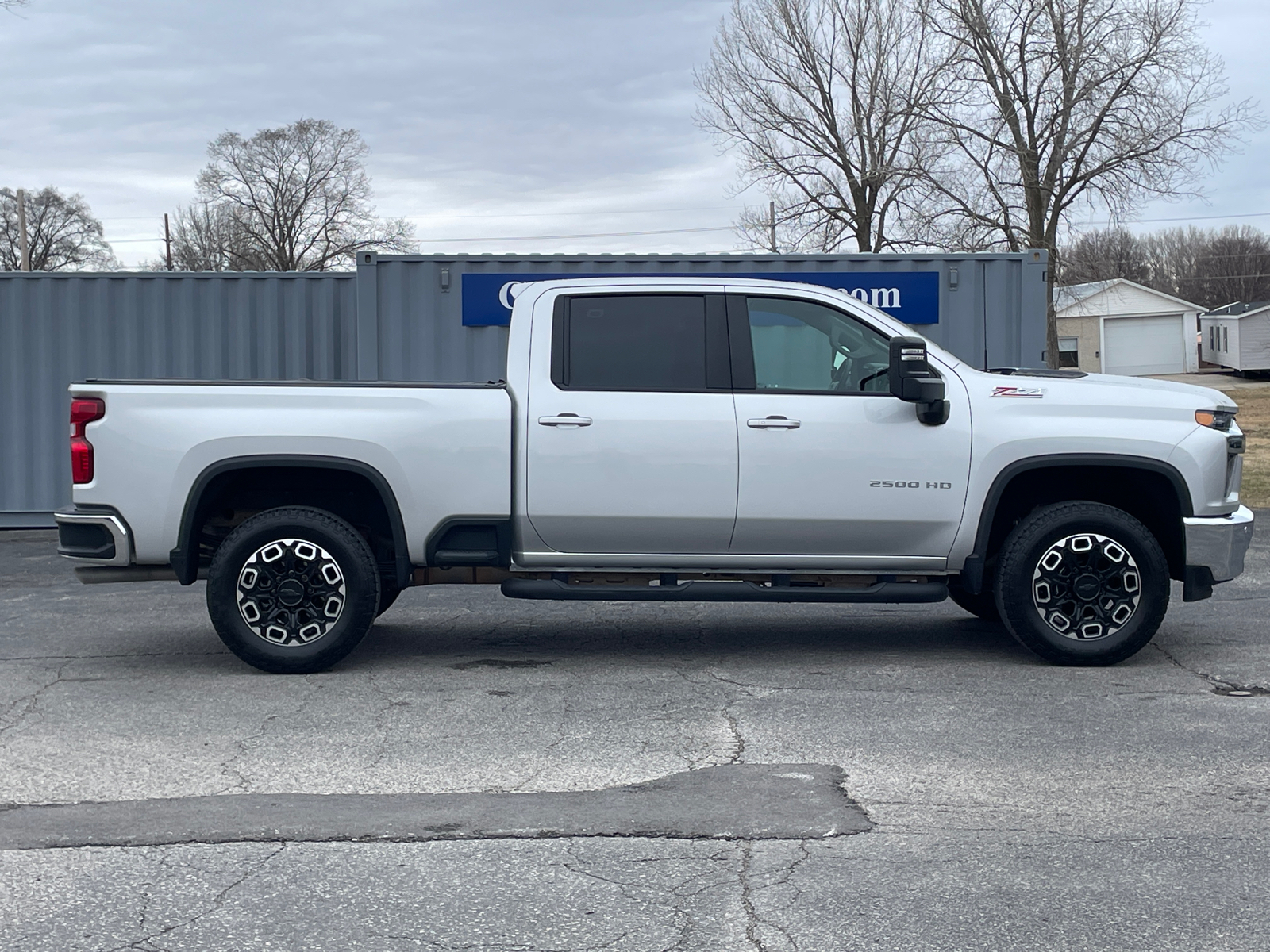 2023 Chevrolet Silverado 2500HD LT 3