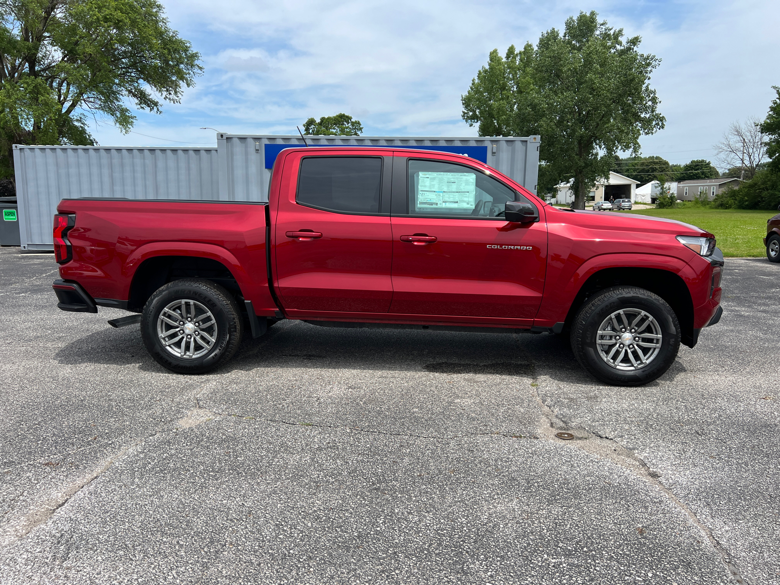 2024 Chevrolet Colorado LT 3