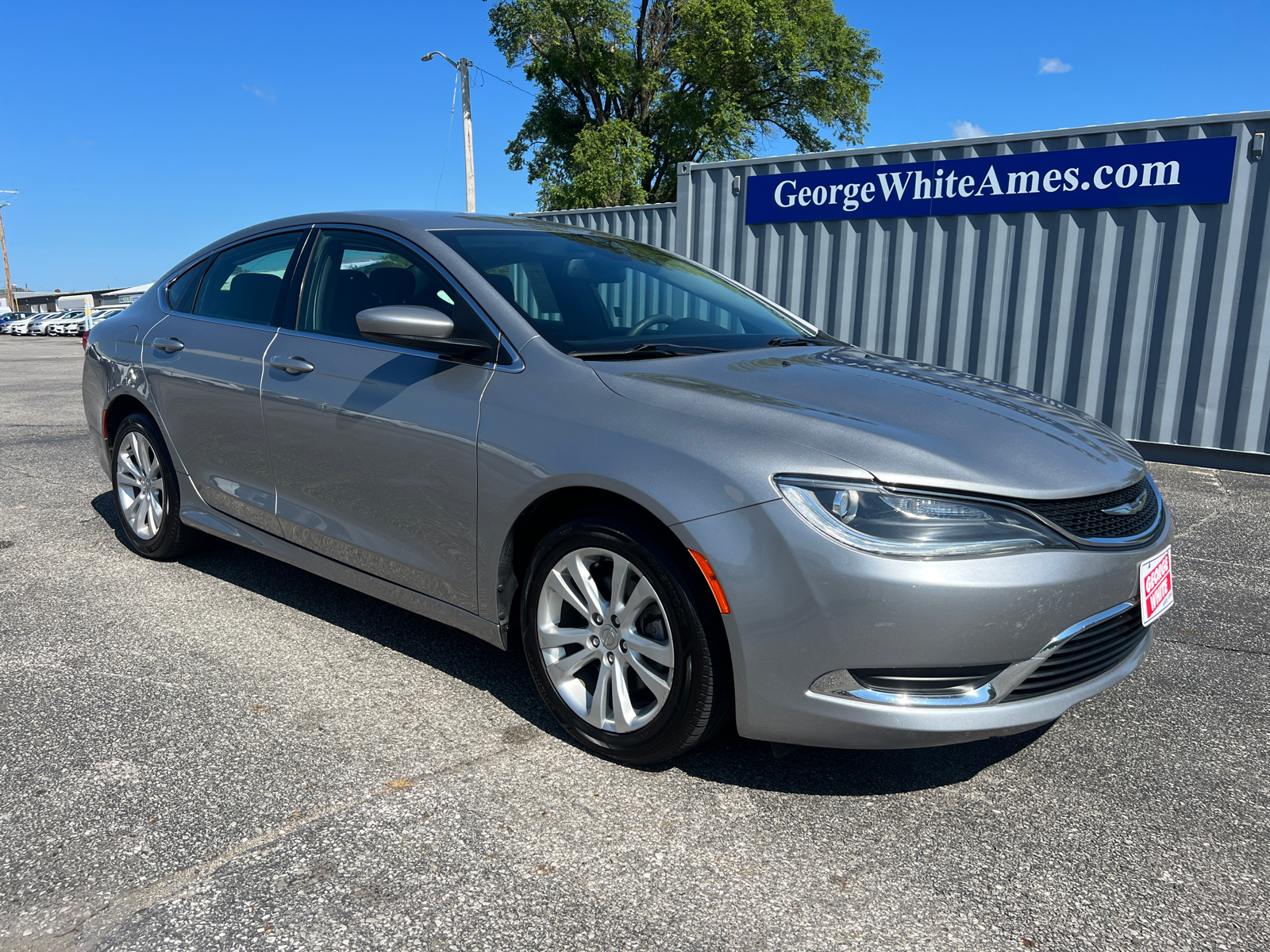 2015 Chrysler 200 Limited 2