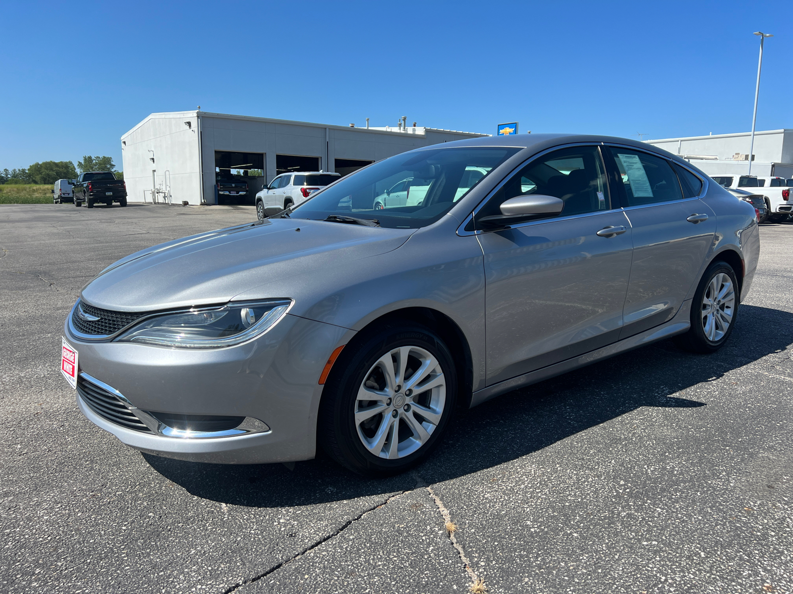 2015 Chrysler 200 Limited 8