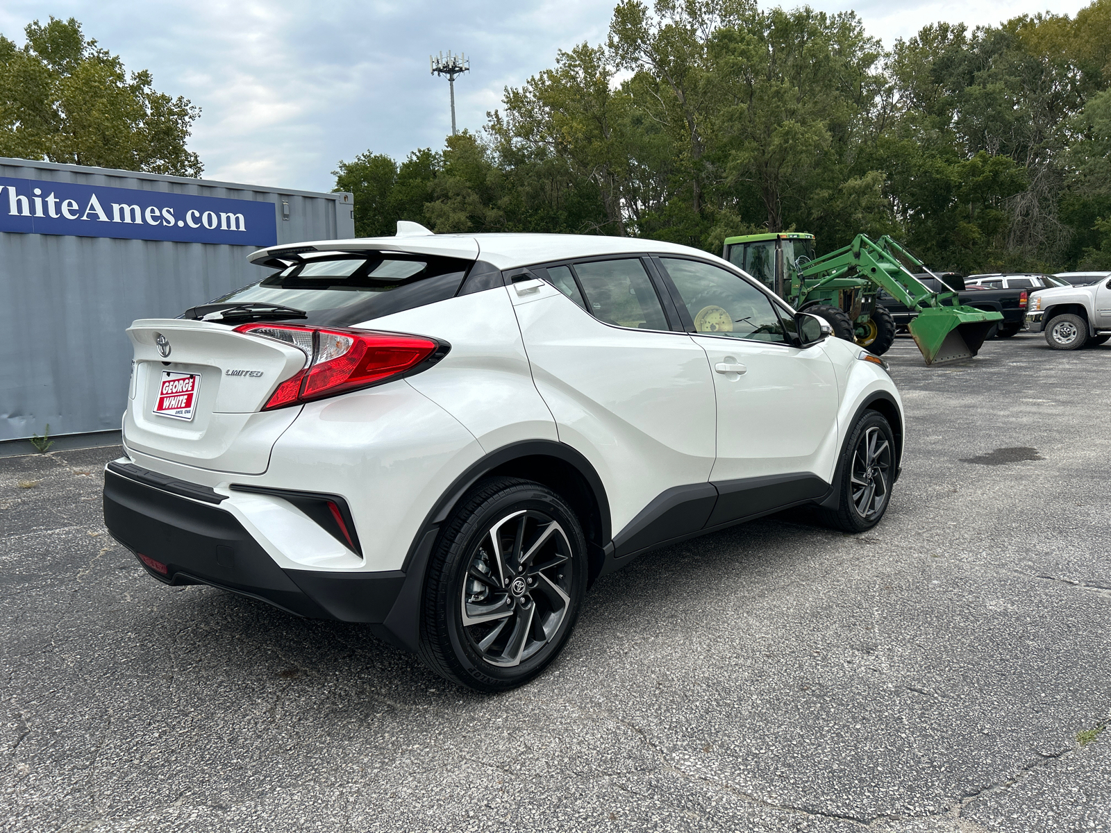 2021 Toyota C-HR  4