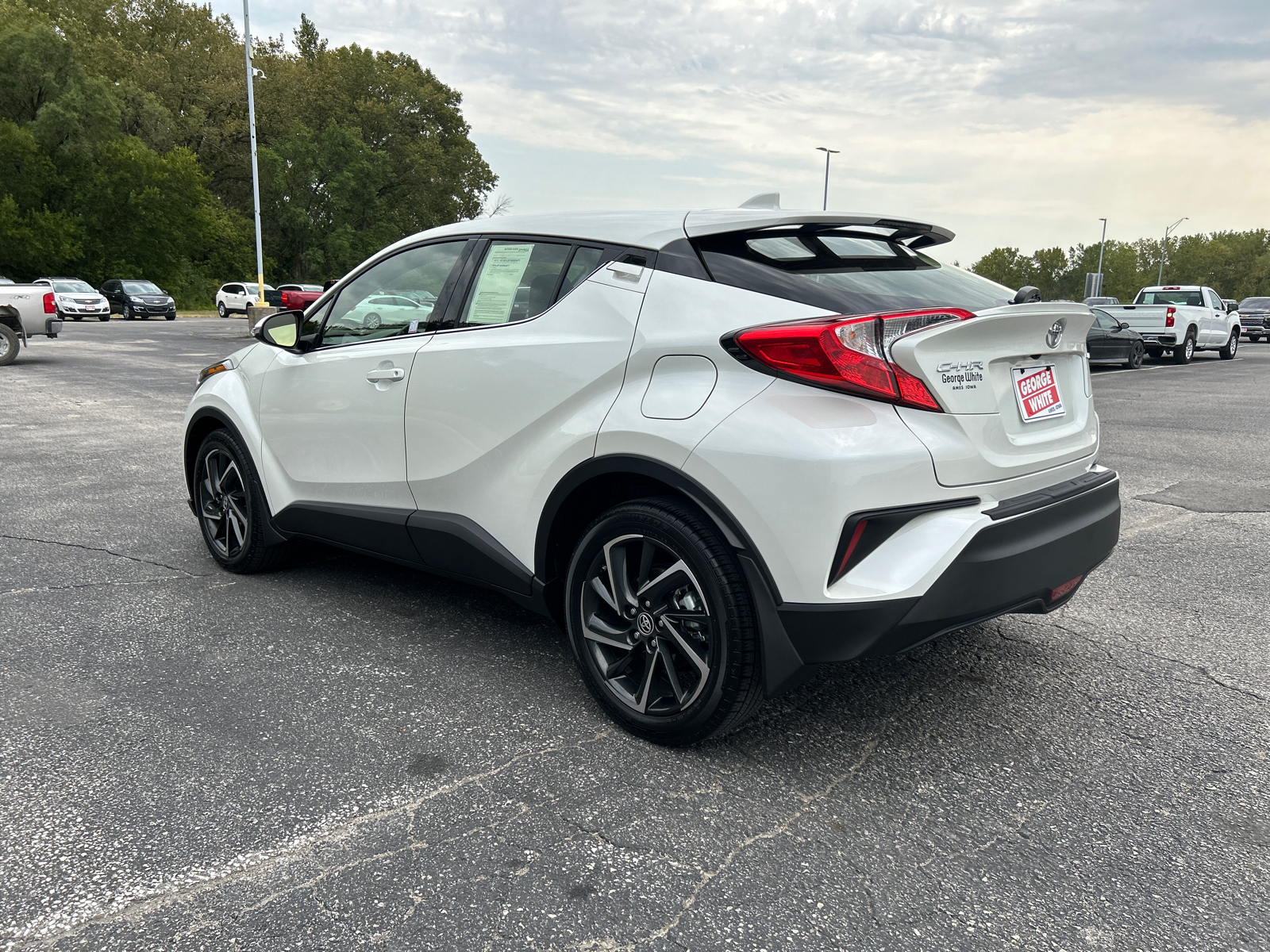 2021 Toyota C-HR  6