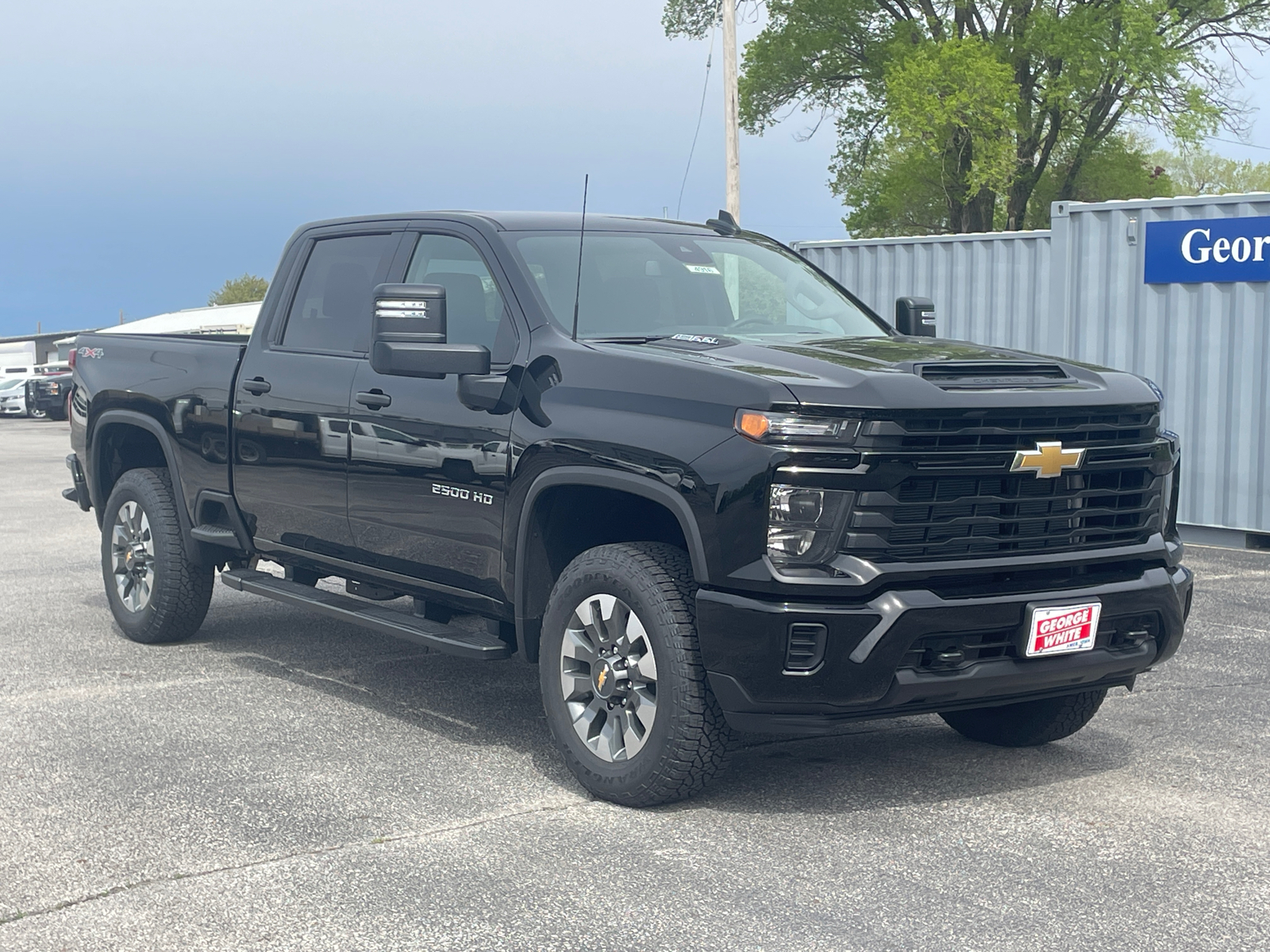 2024 Chevrolet Silverado 2500HD Custom 1