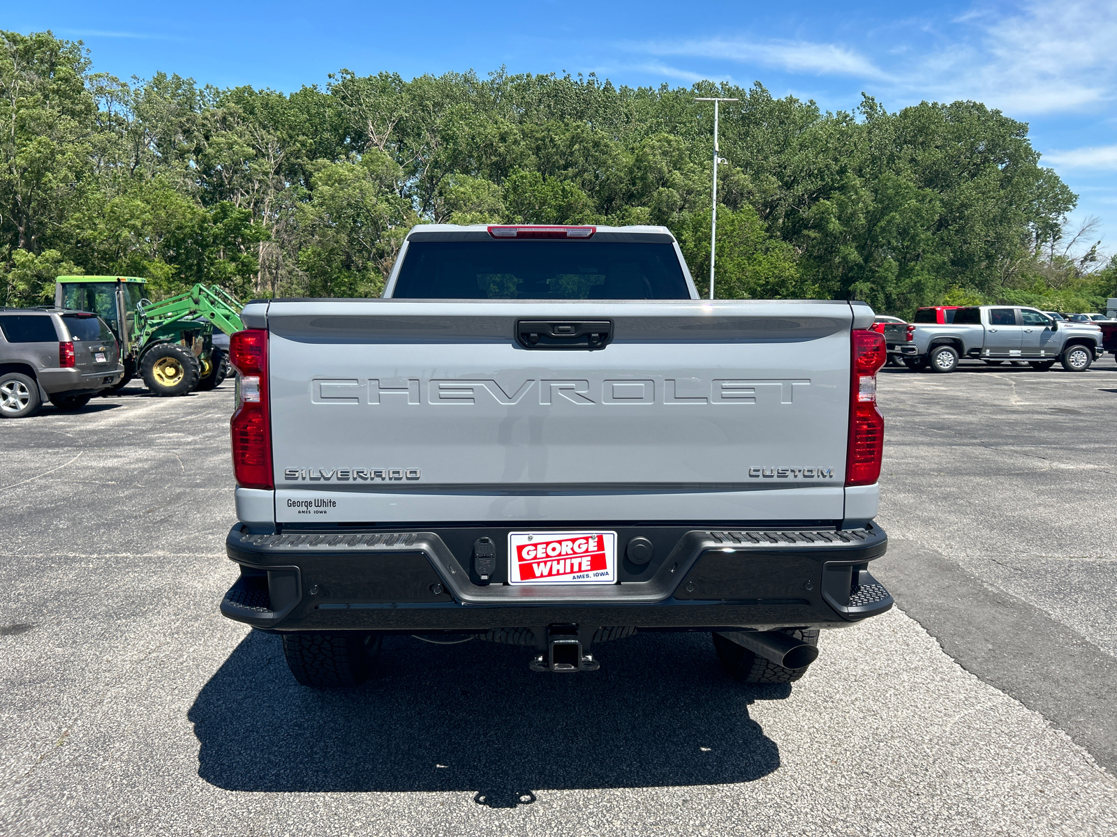 2024 Chevrolet Silverado 2500HD Custom 7