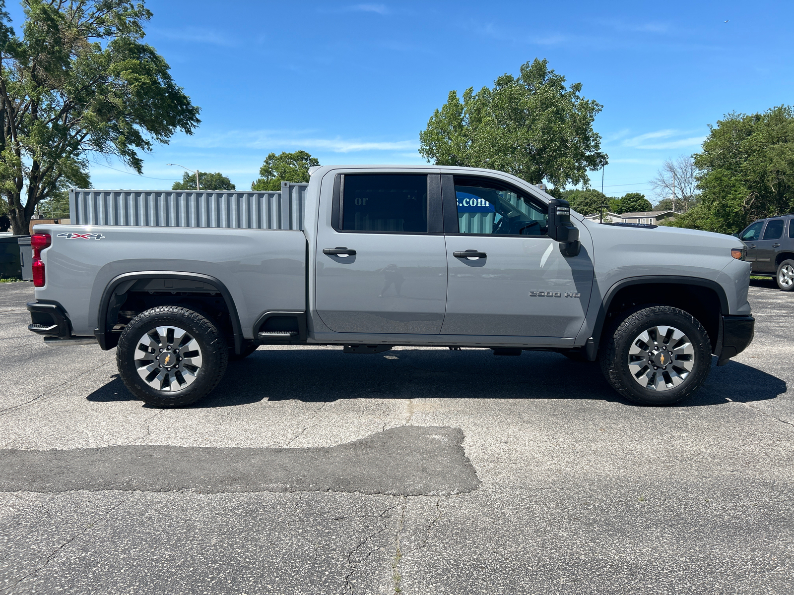 2024 Chevrolet Silverado 2500HD Custom 9