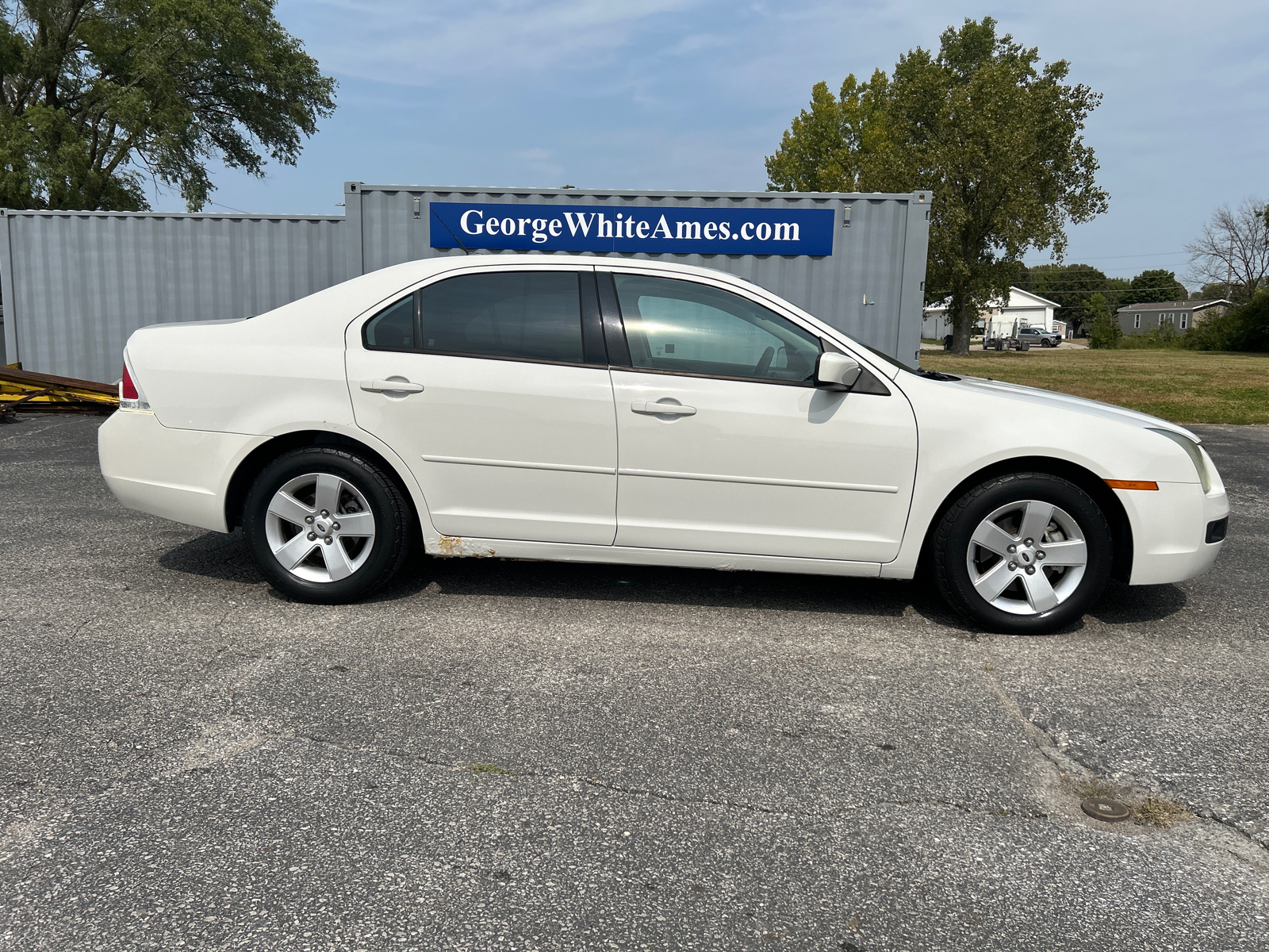 2009 Ford Fusion SE 3