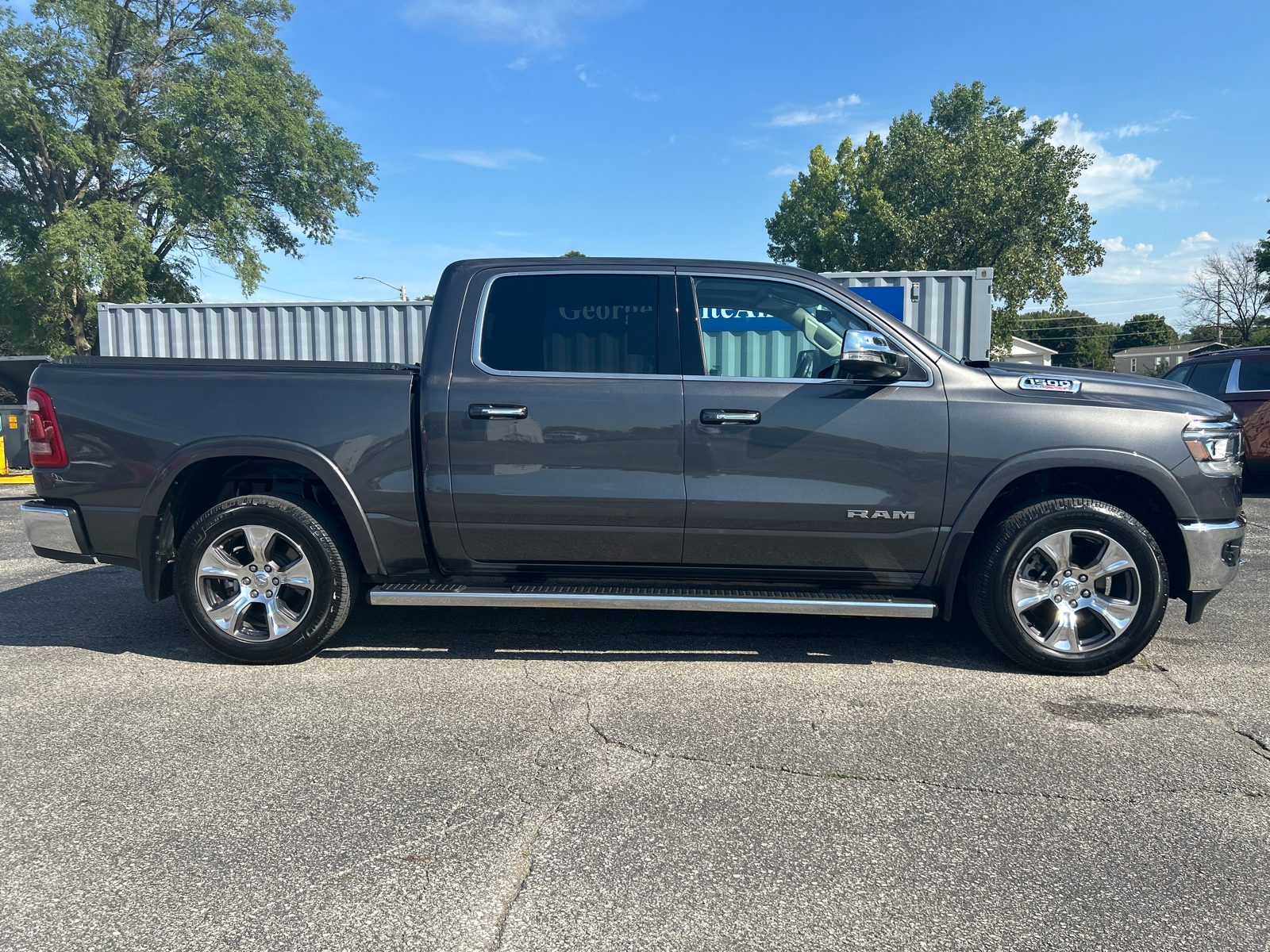 2022 Ram 1500 Laramie 3