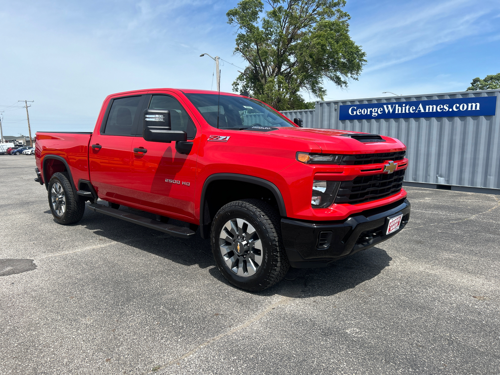 2024 Chevrolet Silverado 2500HD Custom 1